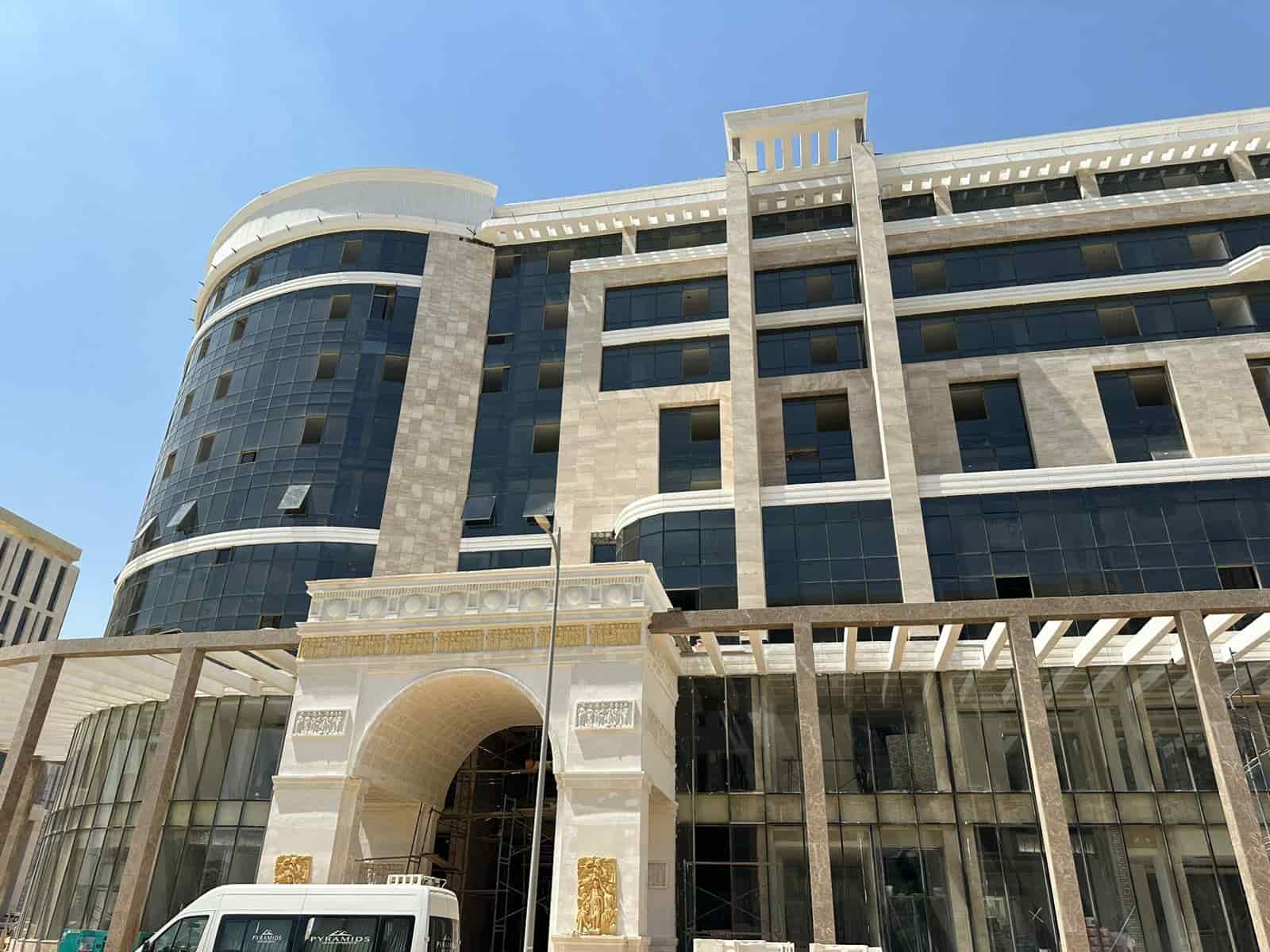 مول الشانزليزيه